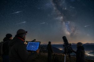 découvrez les nombreux avantages de la carte des satellites en direct, un outil essentiel pour les passionnés d’astronomie souhaitant suivre en temps réel le passage des satellites et enrichir leurs observations célestes.